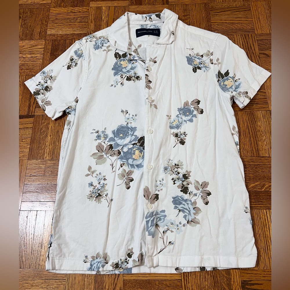 Abercrombie & Fitch Blue and Brown Floral Men's Shirt